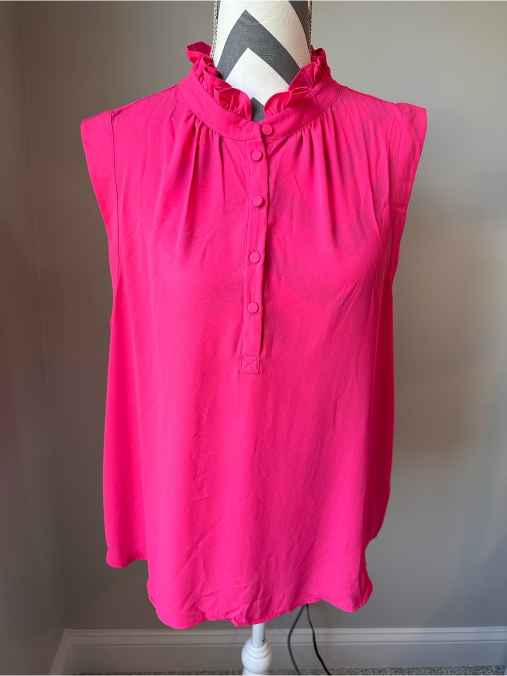 J.Crew Vibrant Hot Pink Ruffle Mock Neck Sleeveless Button Detail Blouse L NWT